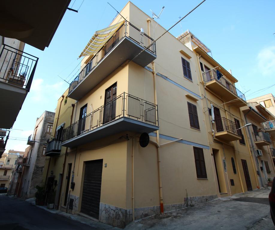Bovio Guest House Castellammare del Golfo Exterior photo
